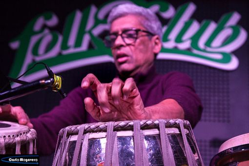 Il percussionista jazz Trilok Gurtu torna al FolkClub Il percussionista jazz Trilok Gurtu torna al FolkClub