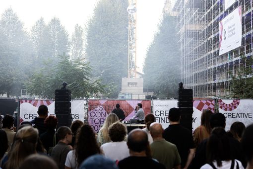 Musica, design e fotografia alla Cavallerizza Reale: il secondo appuntamento di Creative Roads Musica, design e fotografia alla Cavallerizza Reale: il secondo appuntamento di Creative Roads