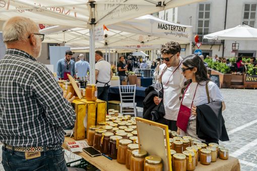 Mercato della Terra (immagine d'archivio)