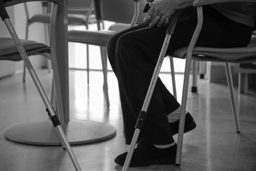 Torna a camminare a 100 anni grazie all’equipe di ortopedia dell'Asl To5 Torna a camminare a 100 anni grazie all’equipe di ortopedia dell'Asl To5