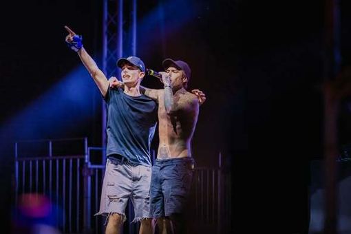 Dal progetto 10042 a Nichelino fino al palco con Fedez Dal progetto 10042 a Nichelino fino al palco con Fedez