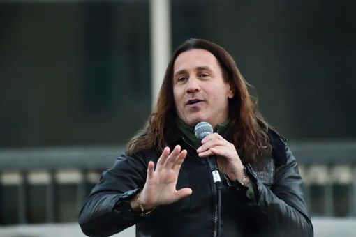 Una immagine di repertorio del cantante Povia