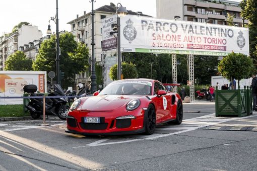 &quot;Via il Salone dell'Auto dal Valentino&quot;, ma il Comune replica: &quot;Porta denaro alla città&quot;