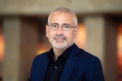 Alessandro Vespignani Alessandro Vespignani