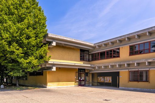 Verranno riallestiti gli spazi interni ed esterni. Spazio anche per una sala conferenze Verranno riallestiti gli spazi interni ed esterni. Spazio anche per una sala conferenze