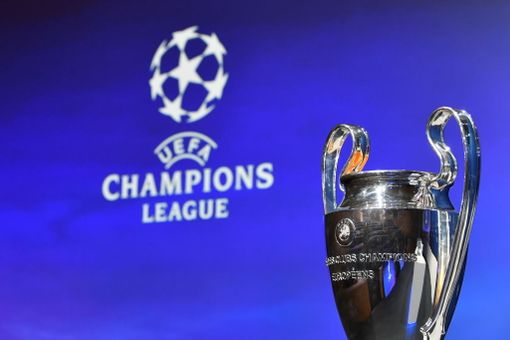 Clamoroso in Champions League, la Juve pesca lo Sporting Lisbona. Ma non vale: tutto da rifare. Nuovo sorteggio alle 15