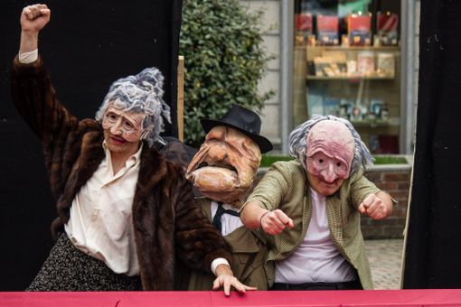 Al Cecchi Point di Torino ultime "Trame Emergenti e Colpi di scena" Al Cecchi Point di Torino ultime "Trame Emergenti e Colpi di scena"