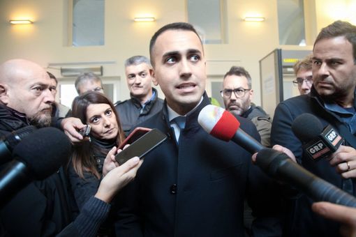 Di Maio: &quot;Sciopero venerdì indecente&quot;. M5S Torino e Piemonte lo attacca: &quot;Distaccato da realtà&quot;