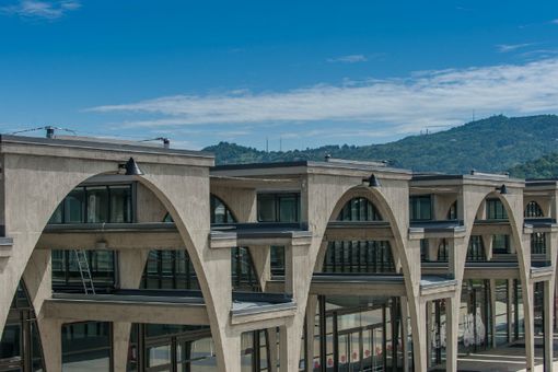 Moi, le ex palazzine occupate diventano studentato: nelle Arcate il polo del contemporaneo Moi, le ex palazzine occupate diventano studentato: nelle Arcate il polo del contemporaneo