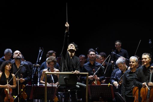 Il carisma e l’arte di Ezio Bosso per una prima assoluta a Torino