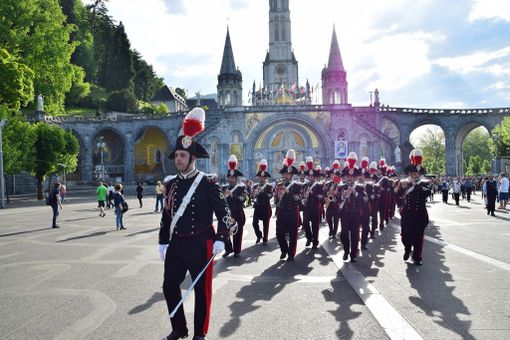 Torino, la Fanfara dei carabinieri per i bimbi malati di tumore