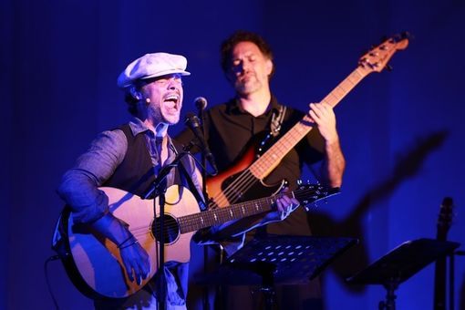 La musica e la storia di Bruce Springsteen salgono fino a Bardonecchia La musica e la storia di Bruce Springsteen salgono fino a Bardonecchia