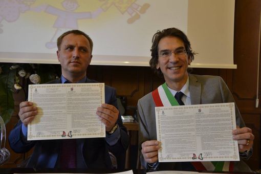 Il sindaco Tolardo guida la delegazione nichelinese in Bielorussia Il sindaco Tolardo guida la delegazione nichelinese in Bielorussia