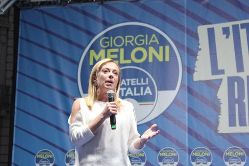 &quot;L'Italia vincente&quot; di Meloni si ritrova a Torino in attesa delle Regionali: FdI spera nelle elezioni anticipate
