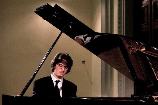 Recital del pianista Gianmarco Moneti al Tempio valdese Recital del pianista Gianmarco Moneti al Tempio valdese