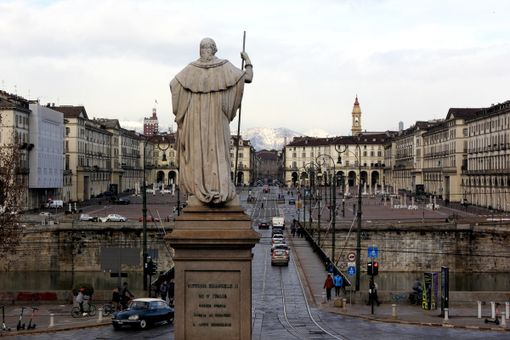 Coronavirus, commercianti in piazza mercoledì 28 per invocare aiuti dallo Stato
