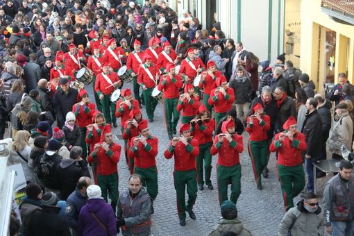 Ivrea, con le note della Diana inizia stamattina una nuova edizione del Carnevale Ivrea, con le note della Diana inizia stamattina una nuova edizione del Carnevale