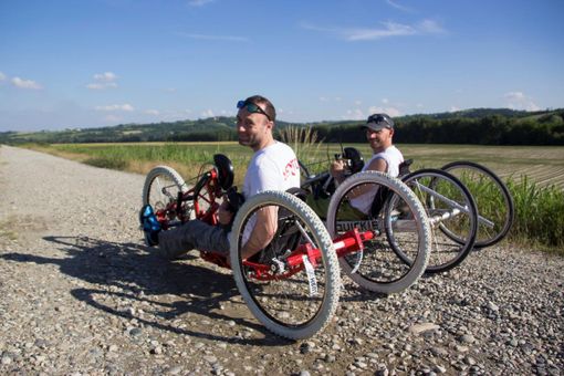 Danilo e Luca si allenano a Venaria, poi partiranno da Torino per attraversare lo stivale in handbike