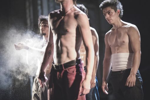 Sabato 17 febbraio al Café Muller lo spettacolo Xstream di compagnia blucinQue Sabato 17 febbraio al Café Muller lo spettacolo Xstream di compagnia blucinQue