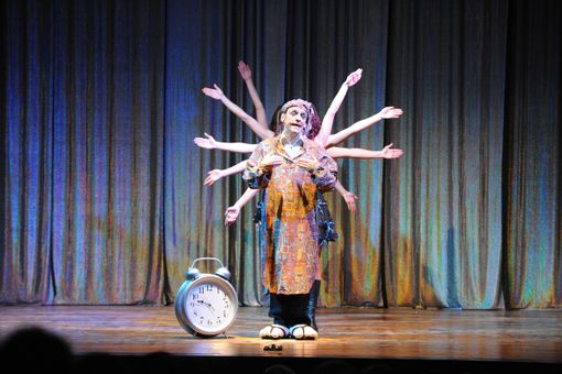 Sul palco di Le Musichall "Allegro Allegro" rende omaggio al varietà Sul palco di Le Musichall "Allegro Allegro" rende omaggio al varietà