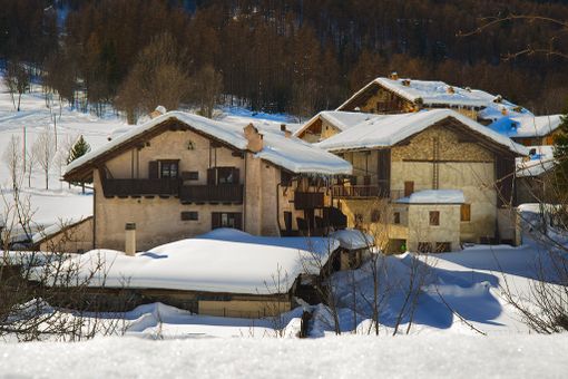 Il turismo fa rima con sci e nevicate: grande successo nelle località torinesi Il turismo fa rima con sci e nevicate: grande successo nelle località torinesi