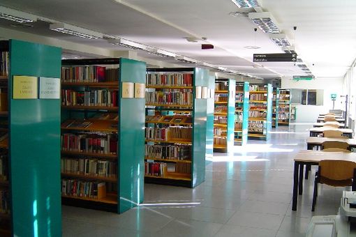 biblioteca