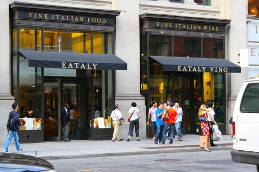 L’alleanza tra Eataly e le donne del vino porta incontri e degustazioni in rosa al Lingotto L’alleanza tra Eataly e le donne del vino porta incontri e degustazioni in rosa al Lingotto