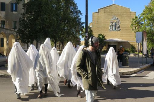 Roberto Fassone presenta &quot;Ai Lai&quot;: l'intelligenza artificiale che genera storia psichedeliche