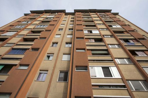 Dai cittadini un'idea per restituire alla collettività migliaia di immobili vuoti a Torino