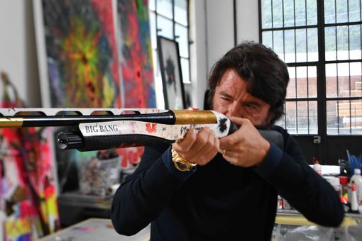 Gabriele Maquignaz, il pittore che dipinge con il fucile in mostra al Museo MIIT Gabriele Maquignaz, il pittore che dipinge con il fucile in mostra al Museo MIIT