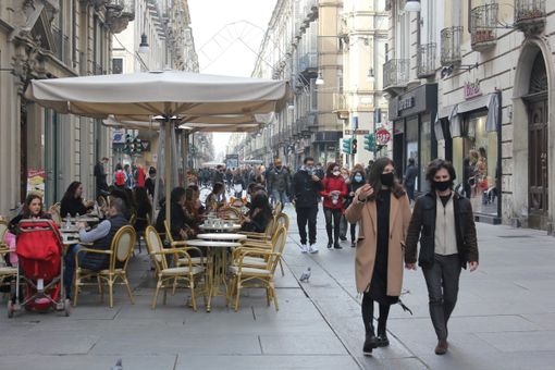 vie del centro affollate vie del centro affollate