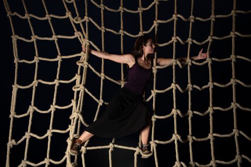 Il primo spettacolo dal vivo per Cirko Vertigo ispirato alle donne di Isabel Allende