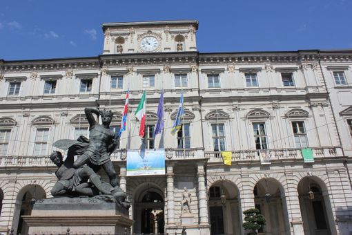 Lascia in eredità oltre 2 milioni al Comune: "Segno di attaccamento verso Torino" Lascia in eredità oltre 2 milioni al Comune: "Segno di attaccamento verso Torino"