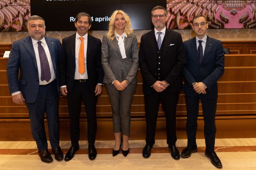 La formazione professionale: strumento fondamentale per accelerare il processo di occupazione giovanile La formazione professionale: strumento fondamentale per accelerare il processo di occupazione giovanile