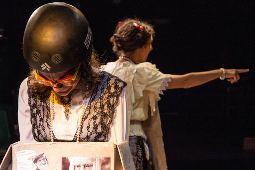 "Ovunque vai lascia profumo": un'esperienza teatrale immersiva all'Unione Culturale Franco Antonicelli "Ovunque vai lascia profumo": un'esperienza teatrale immersiva all'Unione Culturale Franco Antonicelli