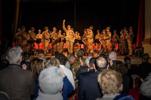 La Fanfara degli alpini durante un'esibizione in pubblico La Fanfara degli alpini durante un'esibizione in pubblico