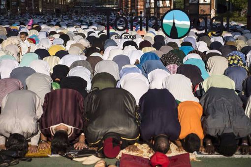 Torino, la Festa del Sacrificio dedicata alle vittime di Genova. Giusta: "Musulmani parte integrante della società" (VIDEO)