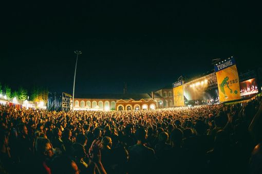 Flowers 2022, numeri da record: la carica dei 50.000 infiamma la settima edizione