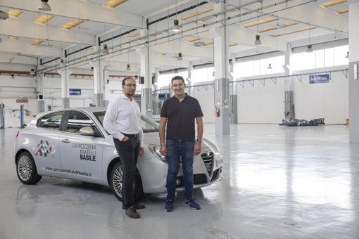 Nasce a Collegno il nuovo Salone di Bellezza per le vostre auto Nasce a Collegno il nuovo Salone di Bellezza per le vostre auto