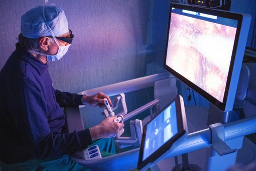 Al Maria Pia Hospital il primo robot Hugo del Piemonte, tra i più avanzati in campo urologico [FOTO E VIDEO]