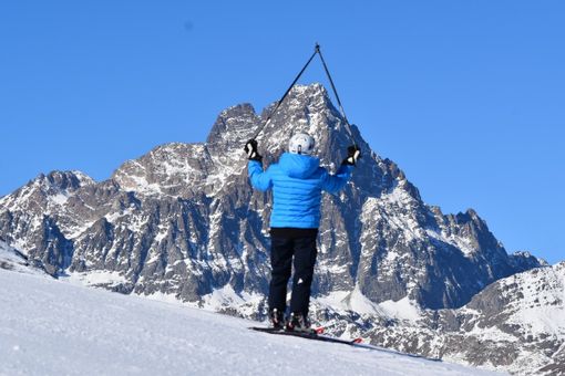 Clima da Atp: Sonego e Vavassori palleggiano con il pubblico al Mizuno Flagship Store Torino Clima da Atp: Sonego e Vavassori palleggiano con il pubblico al Mizuno Flagship Store Torino