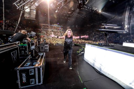 A Torino, il batterista Will Hunt fa tappa per il tour in omaggio a Kurt Cobain