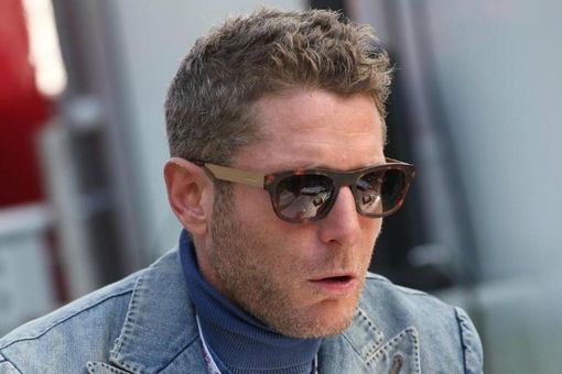Grave incidente d'auto per Lapo Elkann Grave incidente d'auto per Lapo Elkann