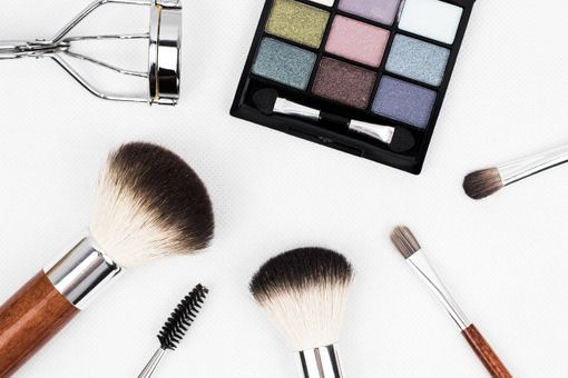 Una pelle perfetta e di tendenza: quando make up e cosmesi non tralasciano il benessere Una pelle perfetta e di tendenza: quando make up e cosmesi non tralasciano il benessere