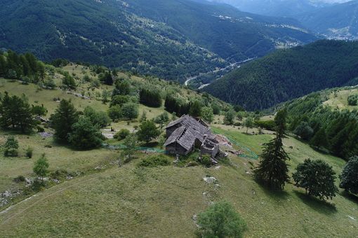 Fondo nazionale per la montagna per il contrasto alla desertificazione commerciale. Pubblicate le graduatorie con i Comuni e le Unioni montane finanziate