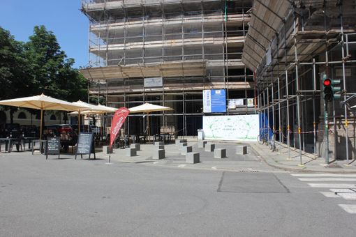 Stop alla pedonalizzazione di piazza Antonicelli, la carica delle 328 firme: “Il Comune ci ripensi”
