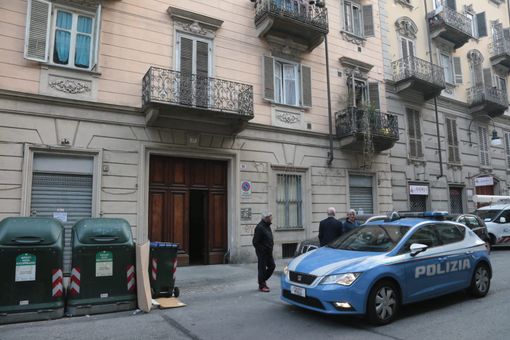 Lite tra due fratelli degenera: uno viene ferito e trasportato alle Molinette, l'altro arrestato