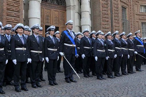 Nuove uniformi e segni distintivi per la Polizia locale in Piemonte