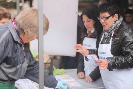 A pranzo con “fa bene”: con i volontari, le famiglie, i partner del progetto