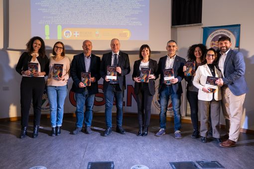Presentato a Settimo Torinese il Manuale dello sport integrato Presentato a Settimo Torinese il Manuale dello sport integrato